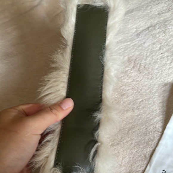 Tan nude beige fur clutch with army green leather by 3.1 Phillip lim - Picture 4 of 10